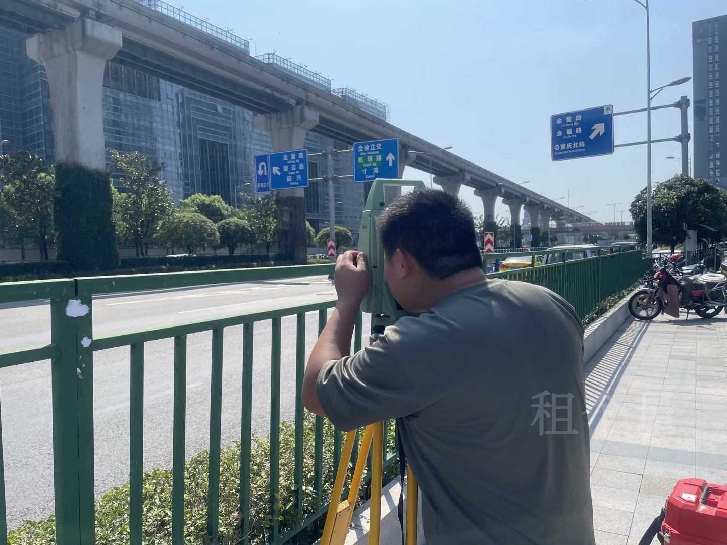 高精度全站仪可能出现的问题及解决办法